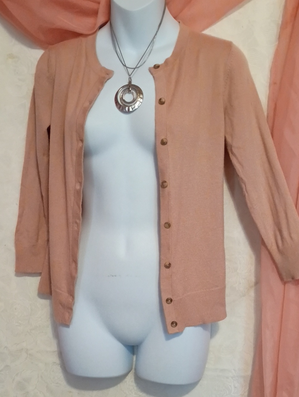 Ann Taylor Ladies Tan Lightweight Cardigan Sz XS